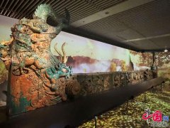次展出披雲实人宋德方石棺